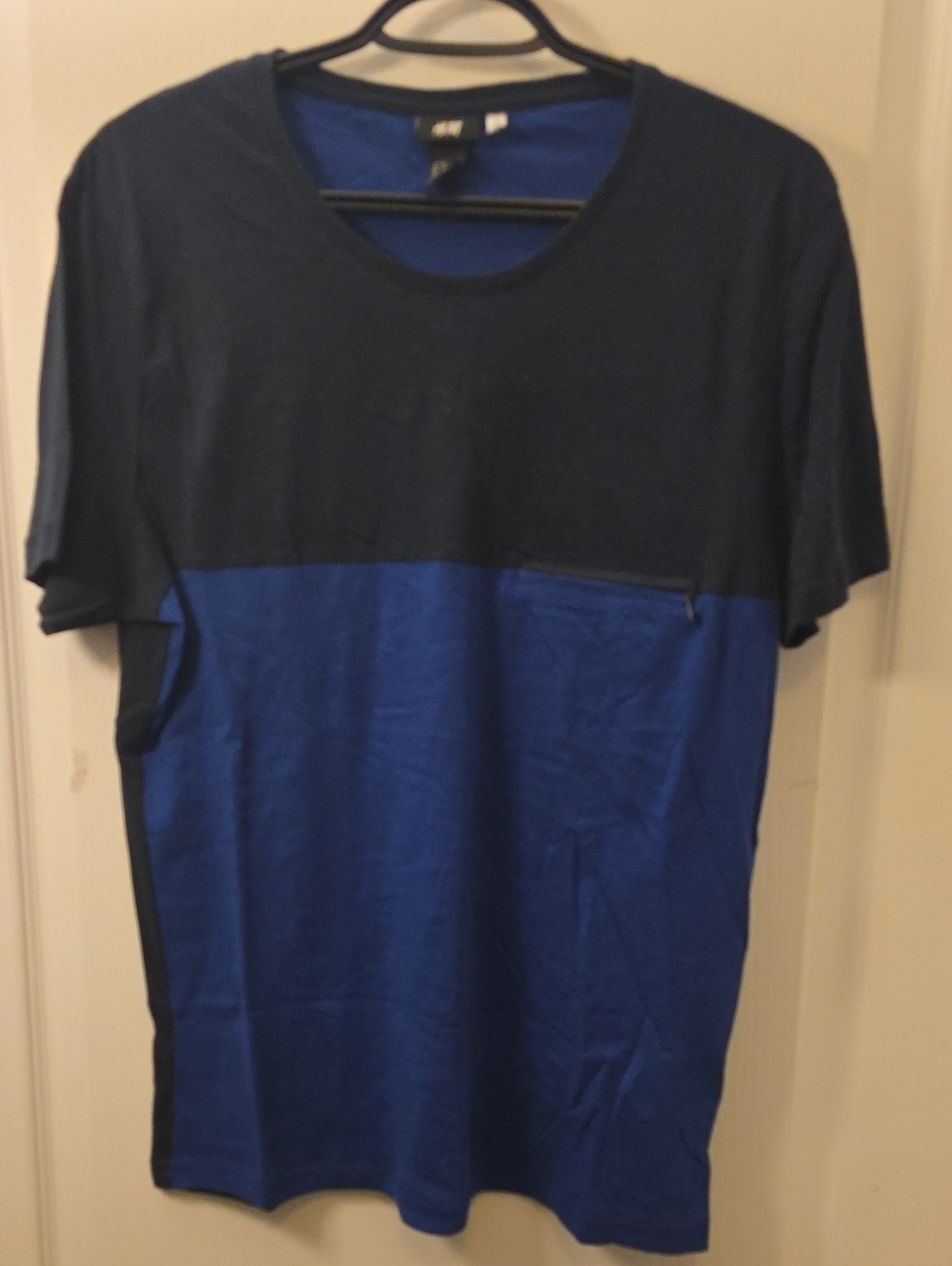 H&M Navy and Royal Blue Colorblock Short Sleeve Tee with Zip Pocket